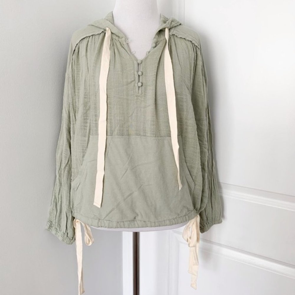 Urban Outfitters Lightweight Ribbon Sweater
